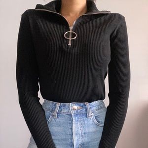 O-Ring Zip Up Top